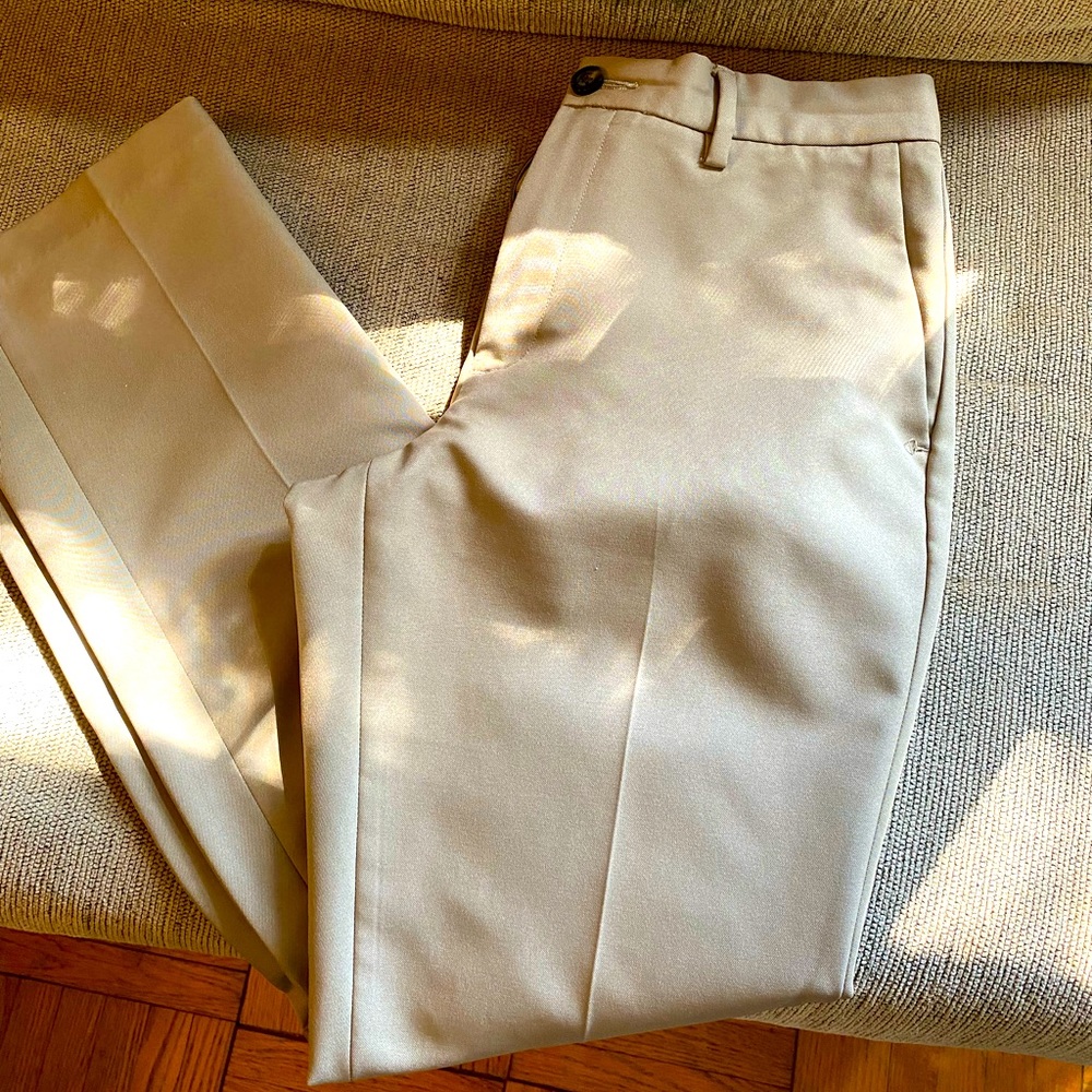 Men’s khaki dress pants